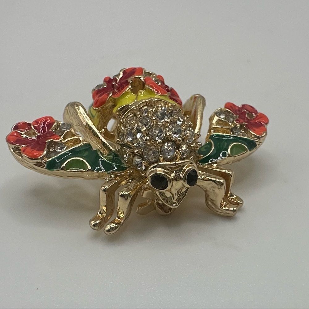 Joan Rivers Orchid Bee Pin